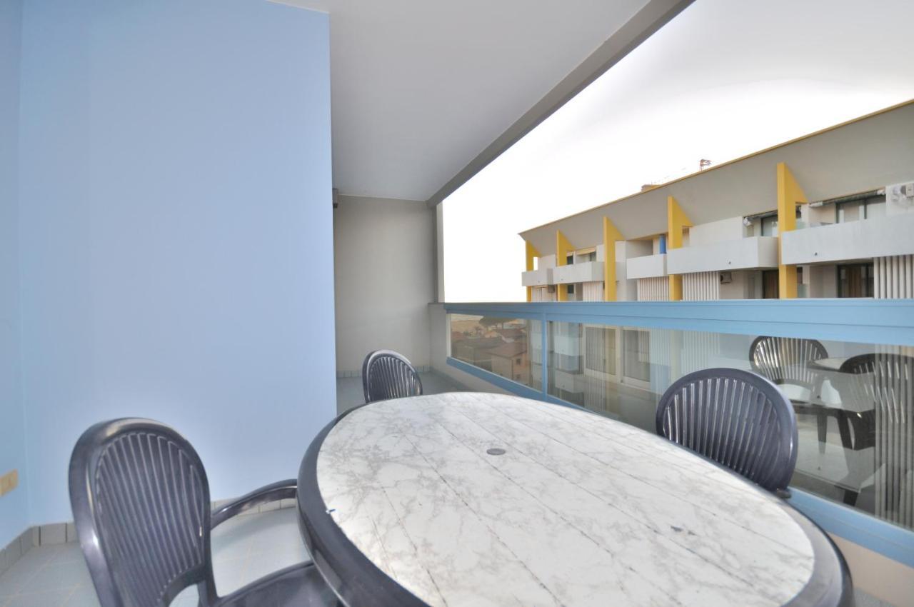 Residence Eurostar Bibione Exterior photo